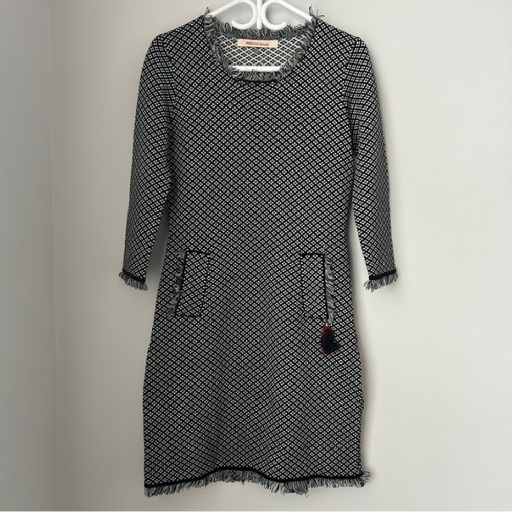 Chic Black and White Patterned Dress